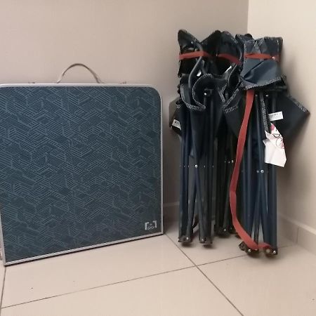 Faridz Homestay At Myra Saujana Kampong Simpang Empat Ngoại thất bức ảnh